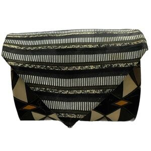 Pierre Balmain Tie Paris Silk Hand Made Tipp Bar Tac Pull String 58x4 Black Gold